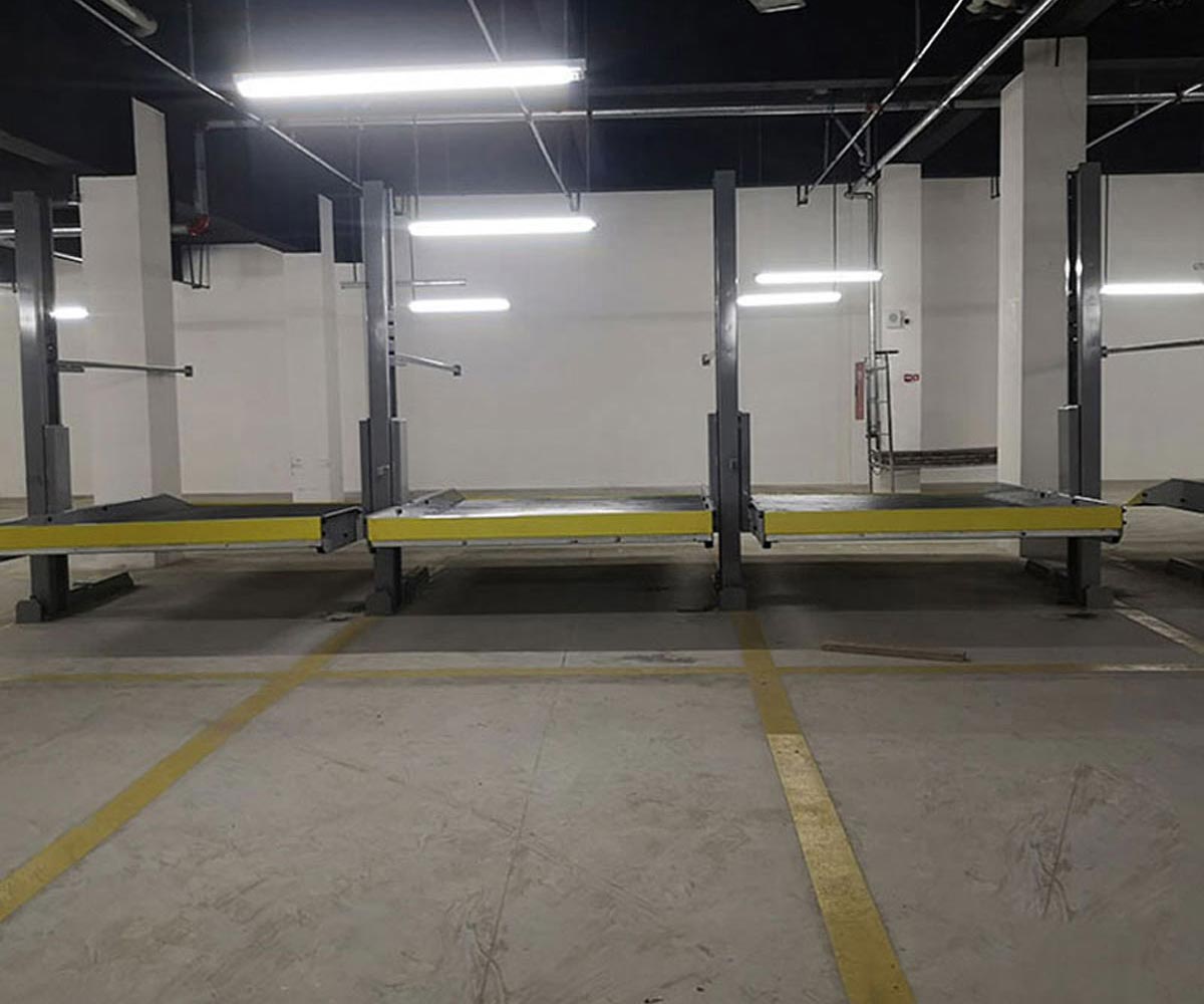 两层简易升降类机械式立体停车设备收购.jpg