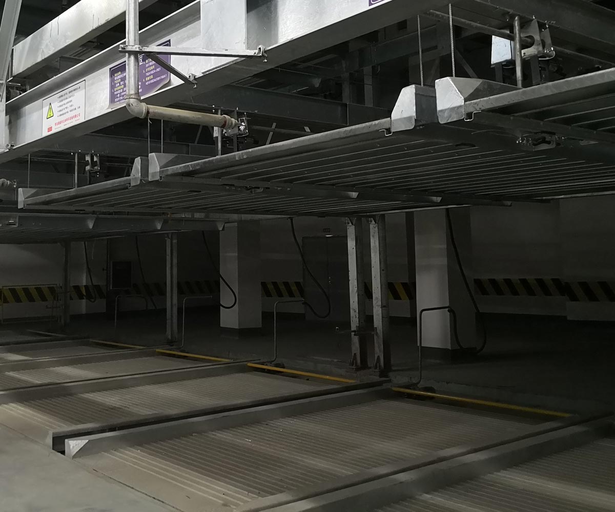 白银市负一正三地坑PSH4D1四层升降横移机械式停车设备